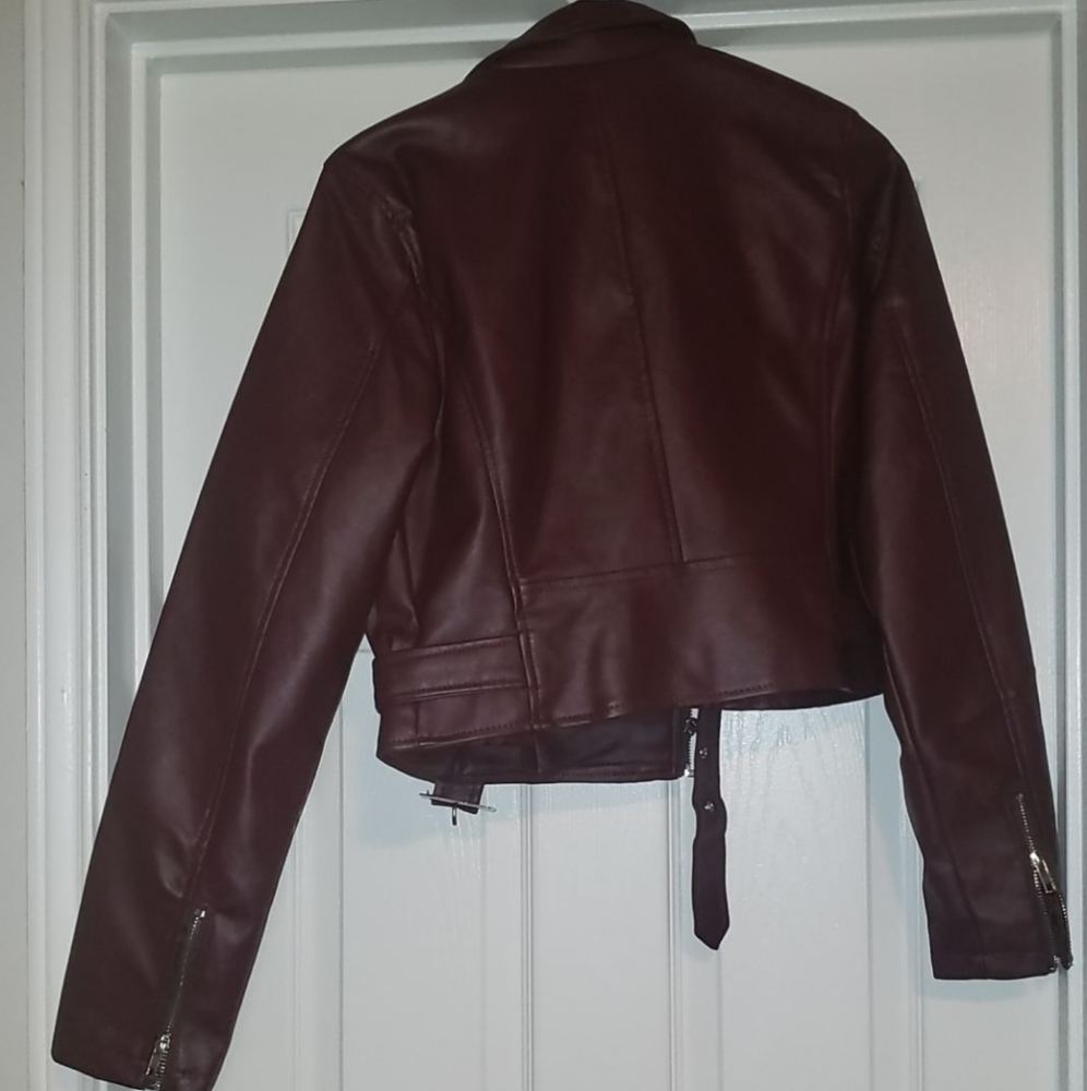 Jacket - Picture 3 of 4